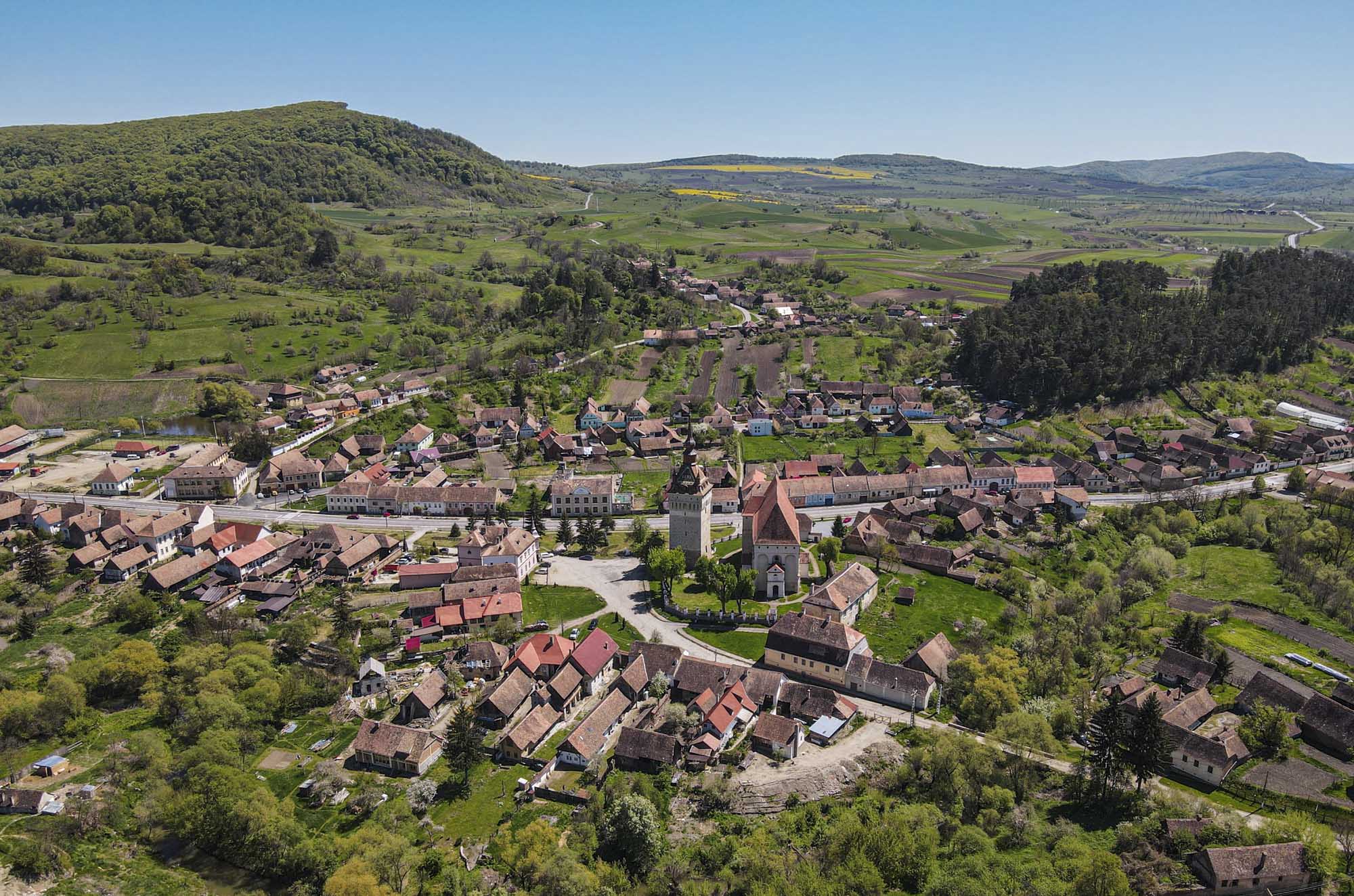 sate din transilvania saschiz mures