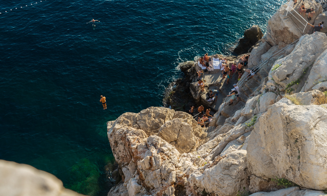 dubrovnik jumping buza bar